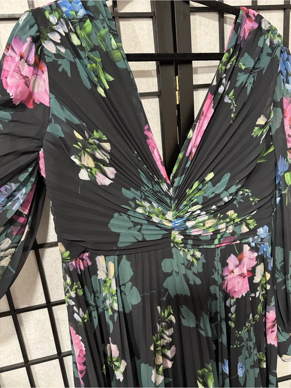 Badgley Mischka pleated floral gown size 14 - Picture 9 of 11
